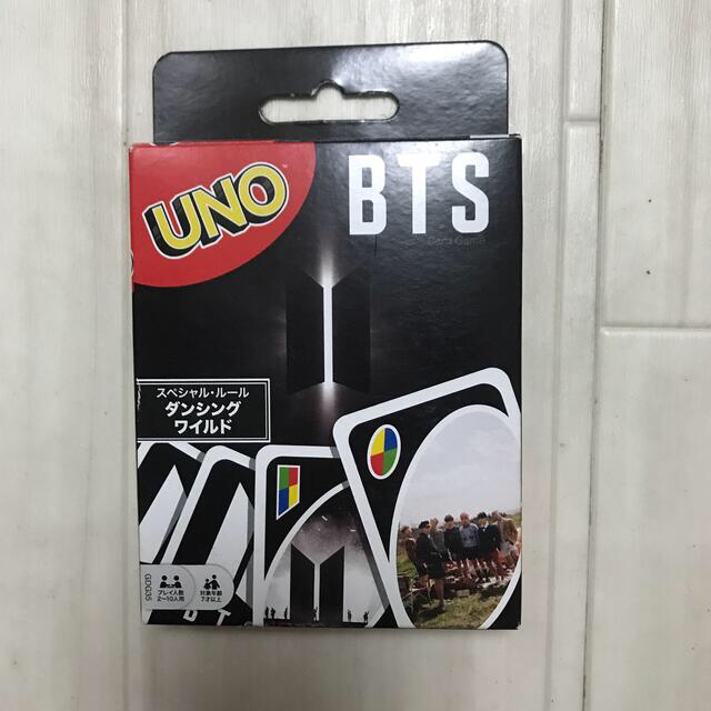 UNO BTS ウノ  エンタメ/ホビーのテーブルゲーム/ホビー(トランプ/UNO)の商品写真