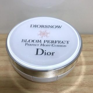 ディオール(Dior)のDior スノーブルーム　パーフェクト　クッション　スノーブルームパーフェクト(ファンデーション)