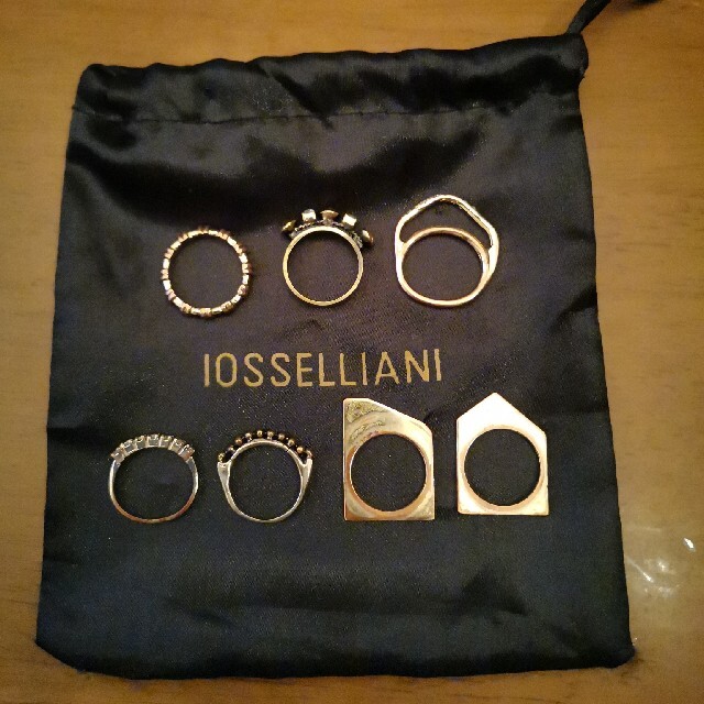 IOSSELLIANI(イオッセリアーニ)のイオッセリアーニ　リング7連セット レディースのアクセサリー(リング(指輪))の商品写真