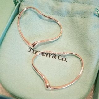 ティファニー(Tiffany & Co.)の12/24まで❗新品未使用Tiffany&Co. オープンハートフープピアスＳ(ピアス)