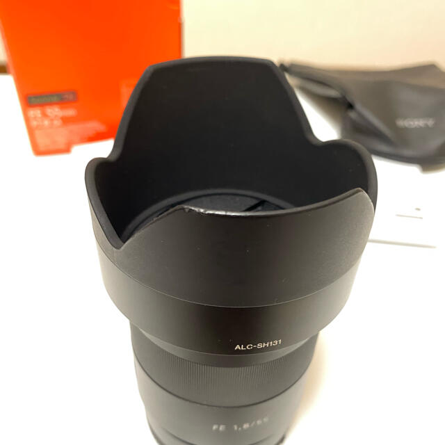 SONY(ソニー)のSONY Sonnar T* FE 55mm F1.8 ZA SEL55F18Z スマホ/家電/カメラのカメラ(レンズ(単焦点))の商品写真