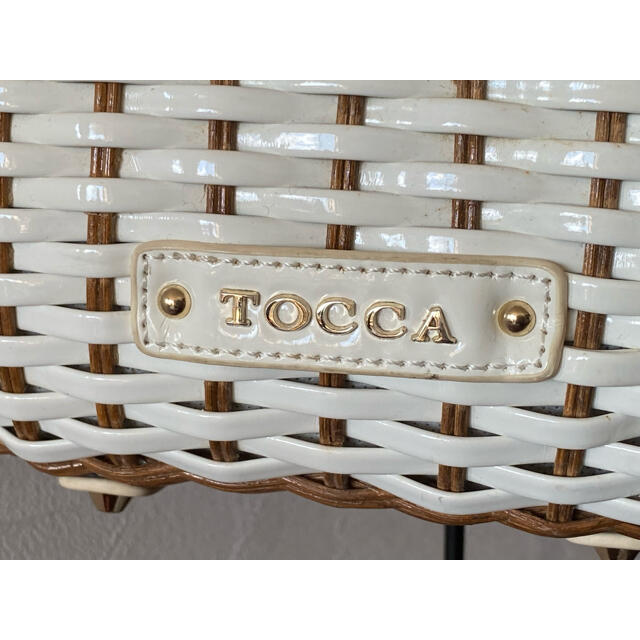 TOCCA(トッカ)のtocca トッカ　かごバッグ　ホワイト レディースのバッグ(かごバッグ/ストローバッグ)の商品写真