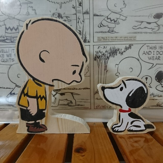 SNOOPY(スヌーピー)のチャーリーブラウン スヌーピー ウッドオブジェ インテリアフィギュア ハンドメイドのインテリア/家具(インテリア雑貨)の商品写真