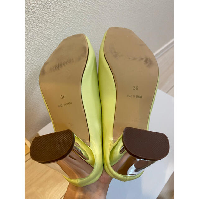 Mila Owen(ミラオーウェン)の【新品未使用】Mila Owen イエローパンプス レディースの靴/シューズ(ハイヒール/パンプス)の商品写真