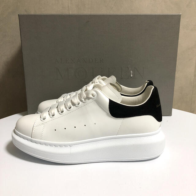 ALEXANDER McQUEEN  アレキサンダーマックイーンスニーカー