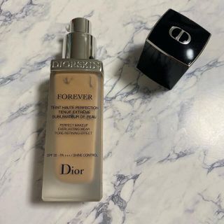 ディオール(Dior)のDiorフォーエヴァーフルイド020(ファンデーション)