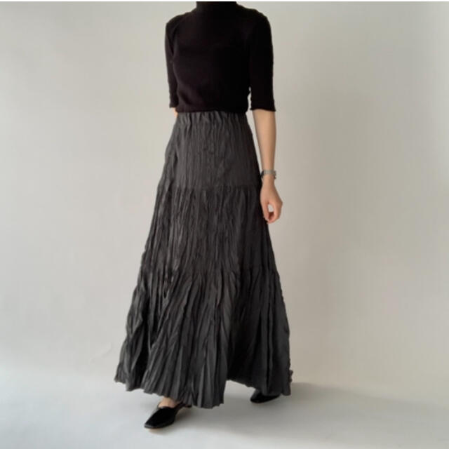 nairo ワッシャープリーツスカートグレー レディースのスカート(ロングスカート)の商品写真