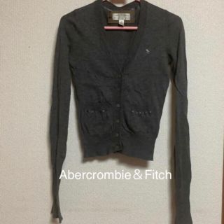 アバクロンビーアンドフィッチ(Abercrombie&Fitch)のカーディガン　アバクロンビーアンドフィッチ(カーディガン)