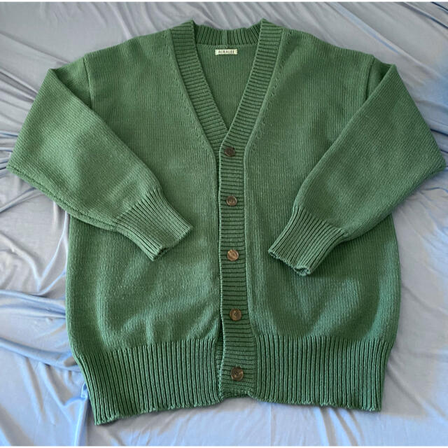 COMOLI(コモリ)のAURALEE Felt Wool Yarn Knit Cardigan メンズのトップス(カーディガン)の商品写真