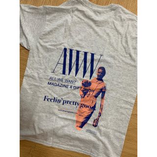 「【新品未使用】aww magazine ロングスリーブTシャツ」に近い商品