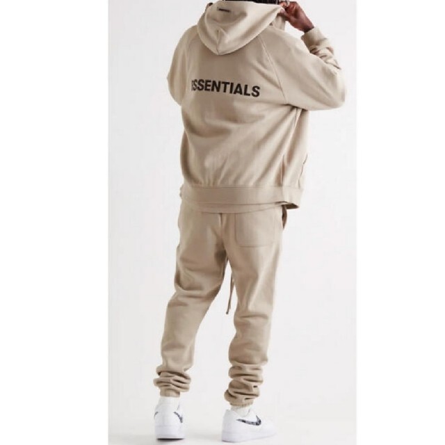 FEAR OF GOD(フィアオブゴッド)のFOG ESSENTIALS ZIP HOODIE パーカー FEAROFGOD メンズのトップス(パーカー)の商品写真