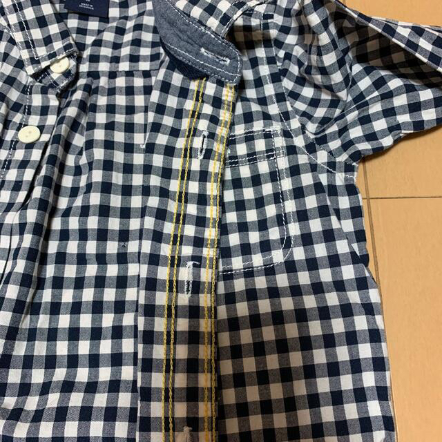 babyGAP(ベビーギャップ)のbaby Gap 90 長袖シャツ キッズ/ベビー/マタニティのキッズ服男の子用(90cm~)(ジャケット/上着)の商品写真