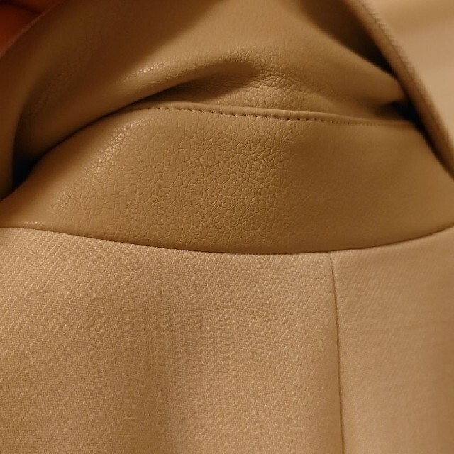 Theory luxe(セオリーリュクス)のまかろに様　ご検討中　beige  ジャケット　間もなく終了 レディースのジャケット/アウター(テーラードジャケット)の商品写真