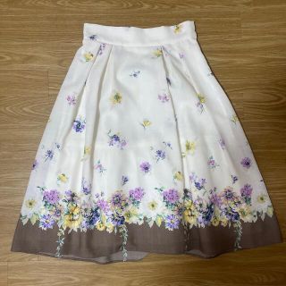 ウィルセレクション(WILLSELECTION)のウィルセレクション　花柄スカート(ひざ丈スカート)