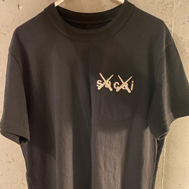 sacai(サカイ)のsacai×kaws サイズ1 メンズのトップス(Tシャツ/カットソー(半袖/袖なし))の商品写真