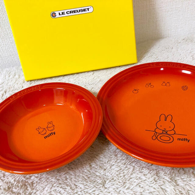 【ーヒーカッ】 LE CREUSET - 新品ル・クルーゼミッフィーオレンジラウンドプレートミニラウンドディッシュ2枚の通販 by モネ♩