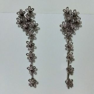 ジュエリーツツミ(JEWELRY TSUTSUMI)のにこ様専用　K18WGダイヤモンドピアス(ピアス)