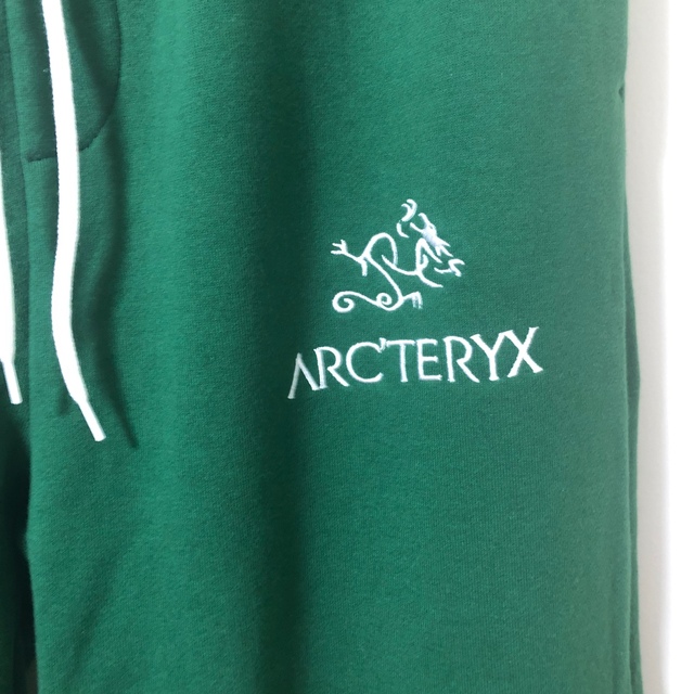 ARC'TERYX - Private brand by s.f.s arcteryxスウェットパンツの通販