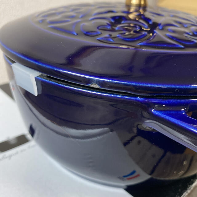 STAUB(ストウブ)のストウブ　ワナベS リリー　グランブルー インテリア/住まい/日用品のキッチン/食器(鍋/フライパン)の商品写真