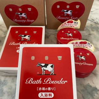 カウブランド(COW)のカウブランド赤箱セット(ボディソープ/石鹸)