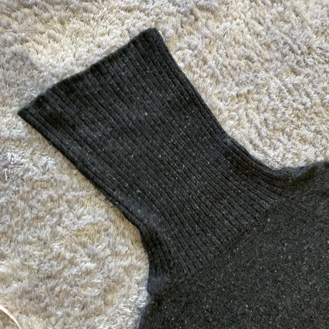 美品 MaxMara WeekEnd タートルネック ニットワンピース 美品 MaxMara WeekEnd タートルネック ニットワンピース