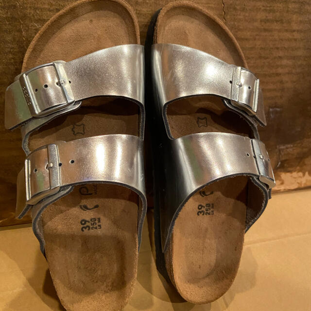 BIRKENSTOCK(ビルケンシュトック)のビルケンサンダル レディースの靴/シューズ(サンダル)の商品写真