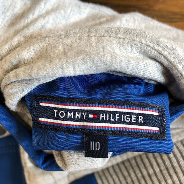 TOMMY HILFIGER(トミーヒルフィガー)のTOMMY HILFIGER リバーシブルジャケット110センチ キッズ/ベビー/マタニティのキッズ服男の子用(90cm~)(ジャケット/上着)の商品写真