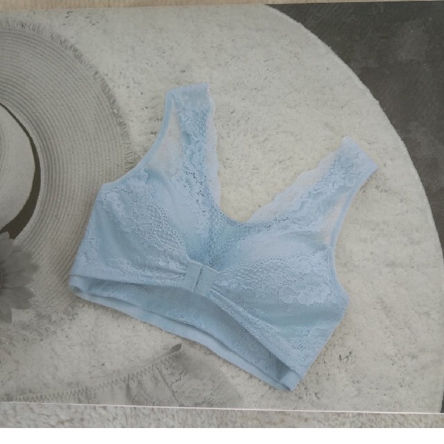 くつろぎ育乳ブラ レディースの下着/アンダーウェア(ブラ)の商品写真