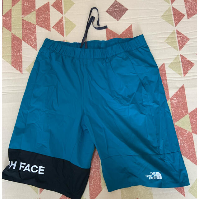 THE NORTH FACE(ザノースフェイス)のノースフェイス　ハーフパンツ　海パン　Lサイズ メンズのパンツ(ショートパンツ)の商品写真