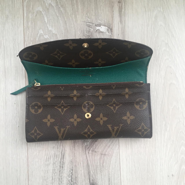 LOUIS VUITTON - ルイ・ヴィトン 長財布 グリーンの通販 by LOUIS VUITTON - ルイ・ヴィトン 長財布 グリーンの通販 by