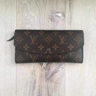 ルイヴィトン(LOUIS VUITTON)のルイ・ヴィトン 長財布 グリーン(財布)