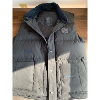 カナダグース(CANADA GOOSE)のカナダグースベスト　Mサイズ　黒ラベル(ダウンベスト)