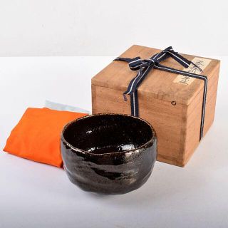 茶道具　宙宝宗宇朱漆在判　黒茶碗　時代箱付　M　R3969(陶芸)