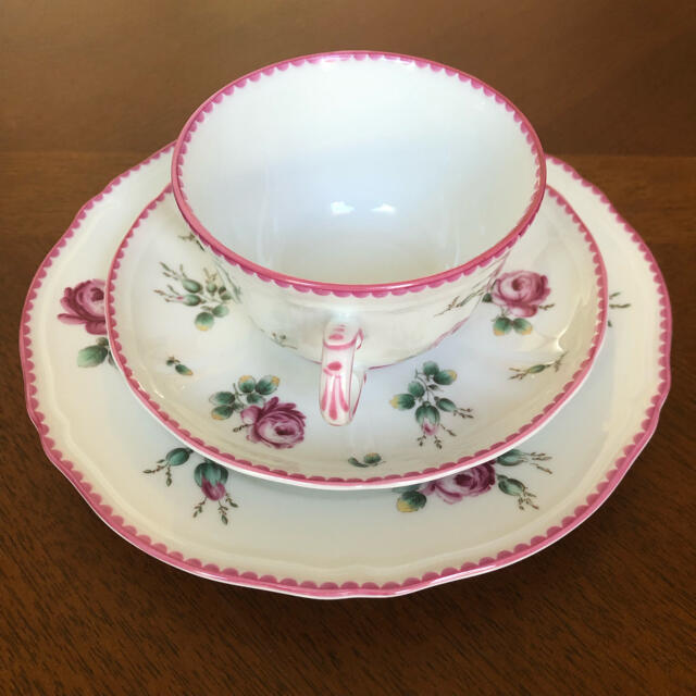 美品】リチャードジノリ☆アンティックローズ☆トリオ 美品】リチャードジノリ☆アンティックローズ☆トリオ