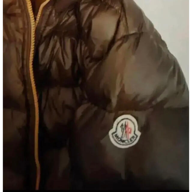 MONCLER(モンクレール)のモンクレール ダウンジャケット ブラウン 茶色 サイズ1 メンズのジャケット/アウター(ダウンジャケット)の商品写真