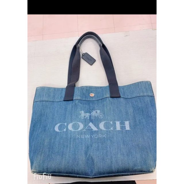 COACH(コーチ)のコーチバッグ レディースのバッグ(トートバッグ)の商品写真