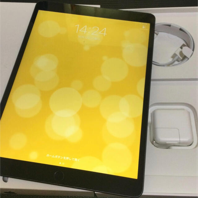iPad Air第3世代 10.5インチ 64GB wifiモデルタブレット