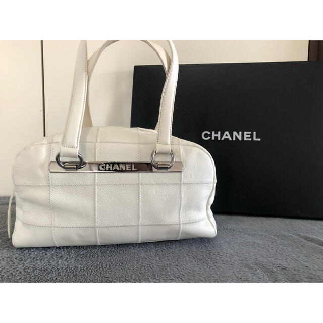 CHANEL(シャネル)の美品CHANELシャネルキャビアスキンココボストンショルダーバッグ レディースのバッグ(ショルダーバッグ)の商品写真