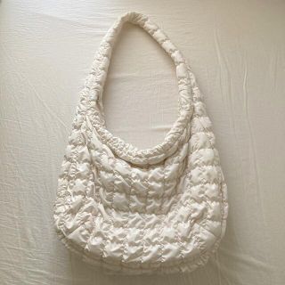 コス(COS)のcos quilting bag(ショルダーバッグ)