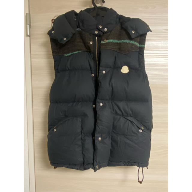 MONCLER ダウンベスト