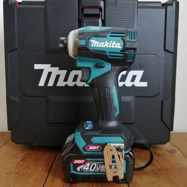 Makita(マキタ)のマキタ　TD001GRDX 青 40V 充電式インパクトドライバ　バッテリー×1 自動車/バイクのバイク(工具)の商品写真