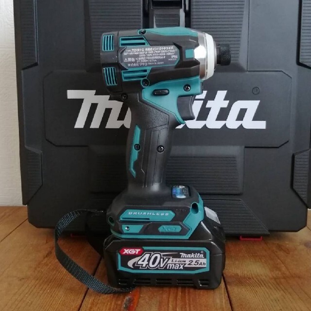 Makita(マキタ)のマキタ　TD001GRDX 青 40V 充電式インパクトドライバ　バッテリー×1 自動車/バイクのバイク(工具)の商品写真