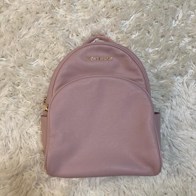 Michael Kors(マイケルコース)の【たらこ様専用】マイケルコース　ピンク　リュック　新品未使用 レディースのバッグ(リュック/バックパック)の商品写真