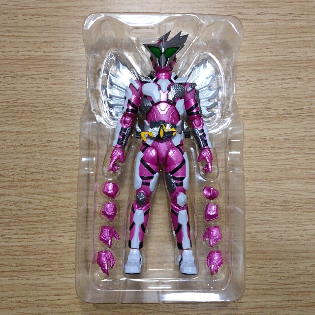 S.H.Figuarts仮面ライダー迅 フライングファルコン 1