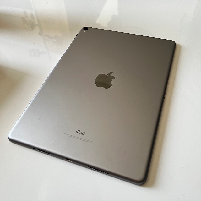 [大特価]iPad Pro 10.5 (Wi-Fi) 256GB 2