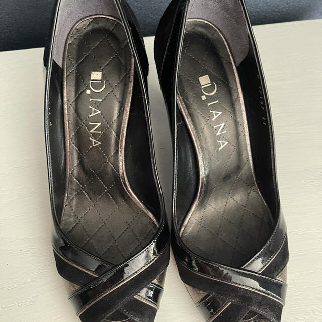 DIANA(ダイアナ)のダイアナ　　パンプス　ハイヒール　23.5cm レディースの靴/シューズ(ハイヒール/パンプス)の商品写真