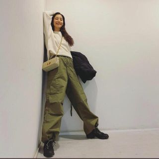 ハイク(HYKE)のHYKE 21ss M-51 TYPE-SHLL PANTS(ワークパンツ/カーゴパンツ)