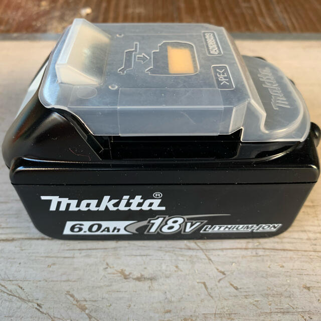 マキタ　充電池　BL1860 純正　新品未使用　箱なし