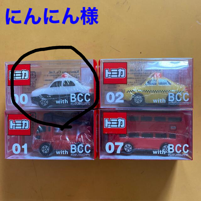 Takara Tomy(タカラトミー)の新品　トミカキャンドル　パトカーのみ エンタメ/ホビーのおもちゃ/ぬいぐるみ(ミニカー)の商品写真