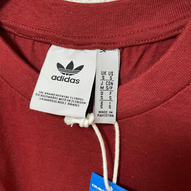 adidas(アディダス)のタグ付き 新品 未使用 adidas 半袖 Tシャツ ユニセックス メンズのトップス(Tシャツ/カットソー(半袖/袖なし))の商品写真